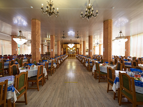  Санаторий &laquo;Центр-Союз&raquo; г. Ессентуки. Столовая